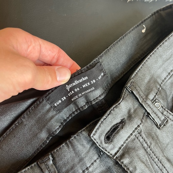 2 pairs of black pants - asos - Picture 5 of 7